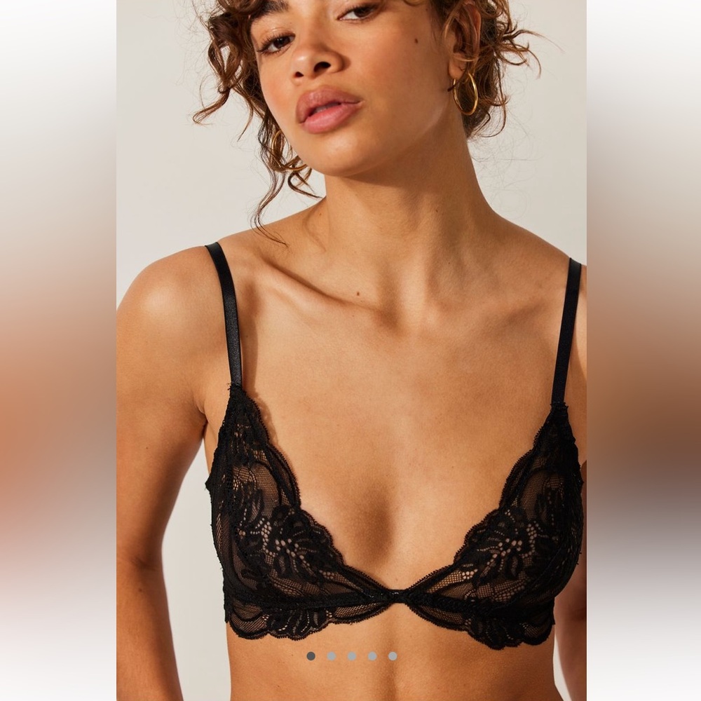 Last Dance Lace Triangle Bralette